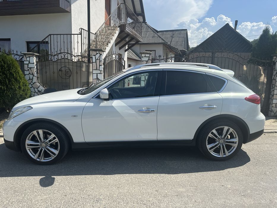 Vind infiniti EX 30