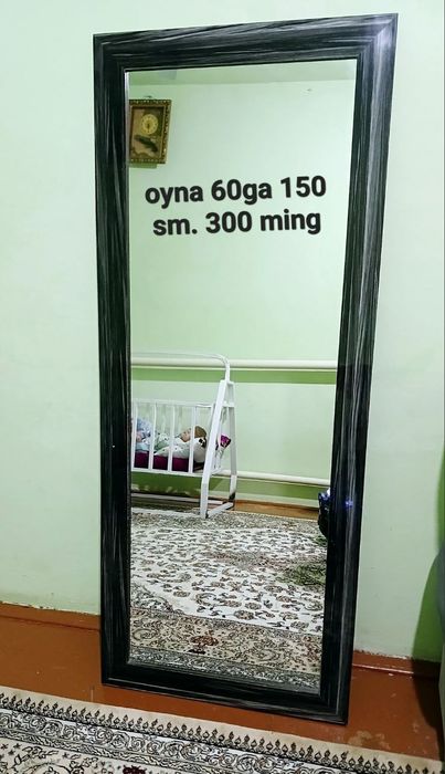 Mebellar,  belanchak, oyna, va boshqalar sotiladi