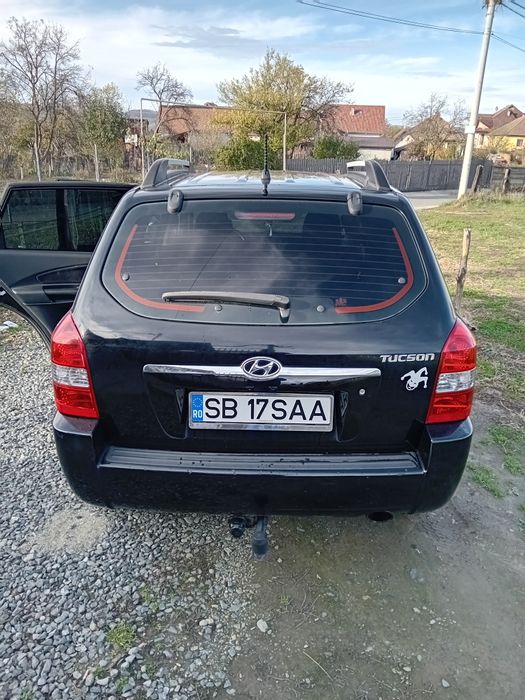 De vânzare hiunday tucson motor 2l benzină an 2007
