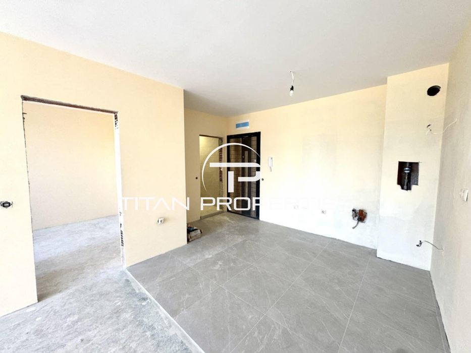 Продава се Двустаен апартамент в Бургас, Славейков - 61 кв.м за 1837 €/кв.м - Снимка #4