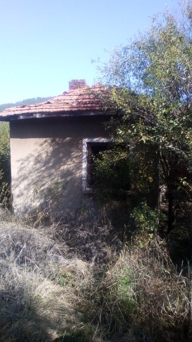 Къща село Бабица