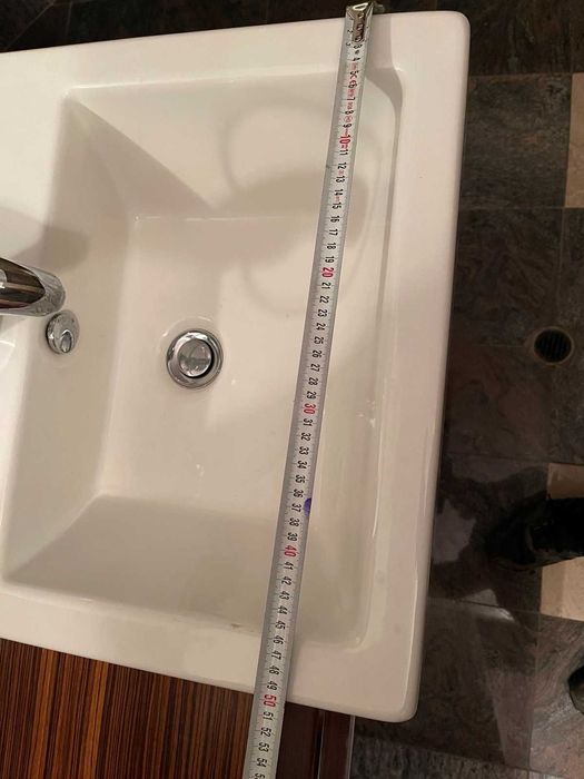 Мивка за баня  с шкаф