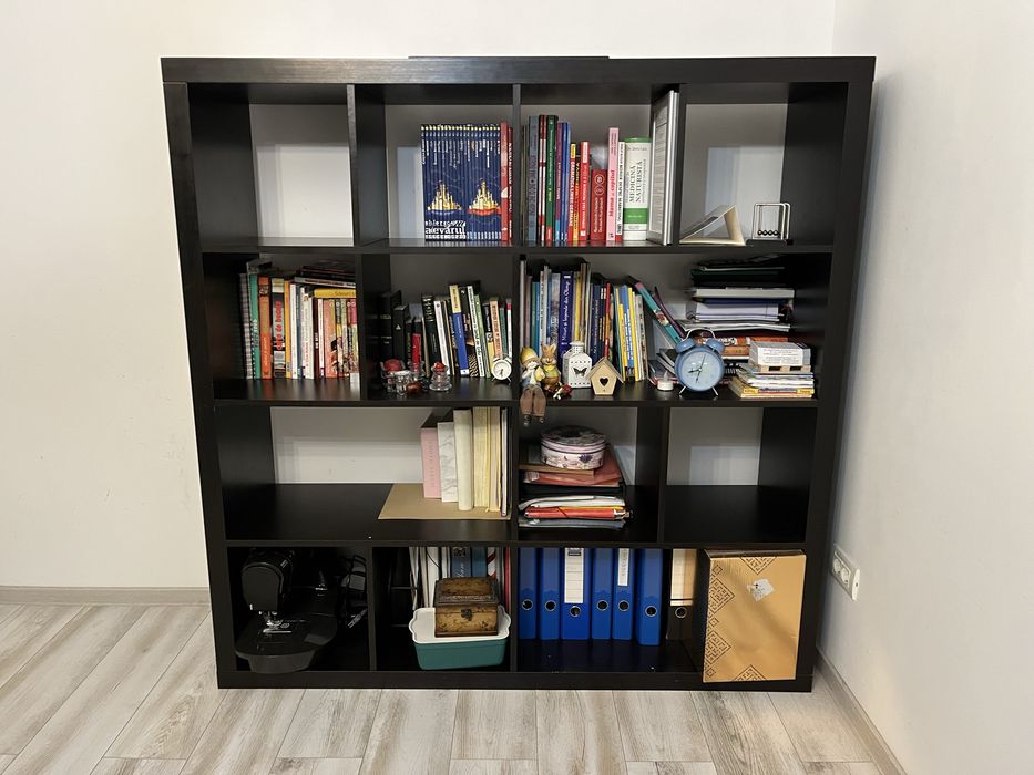 Etajera Kallax 4x4 neagra