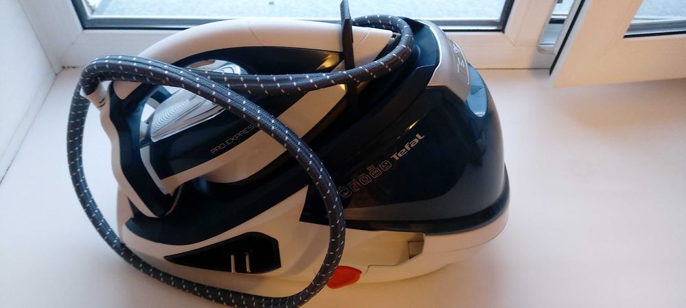 Отдам хороший утюг в хорошие руки