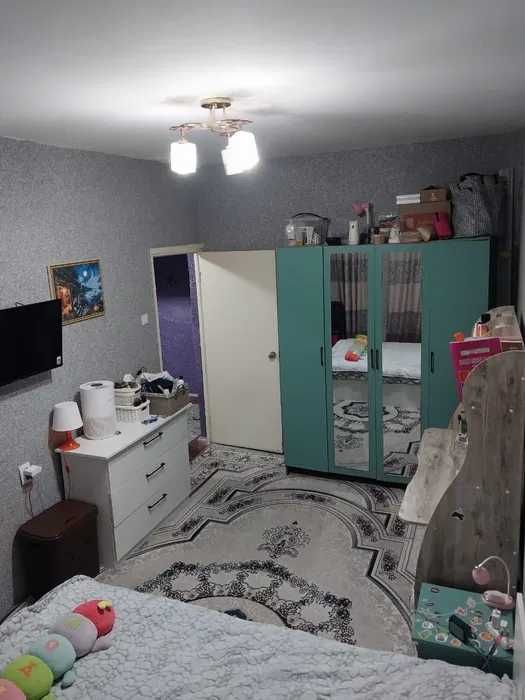 Нукусская пересечение с ул.Мирабад,рядом капитал Банк 97 кв.м 3\15\16
