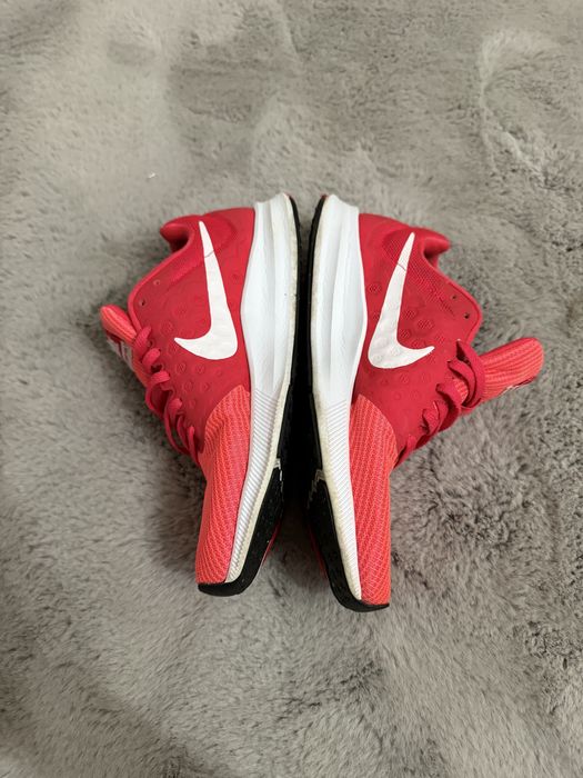 Adidasi Nike Running