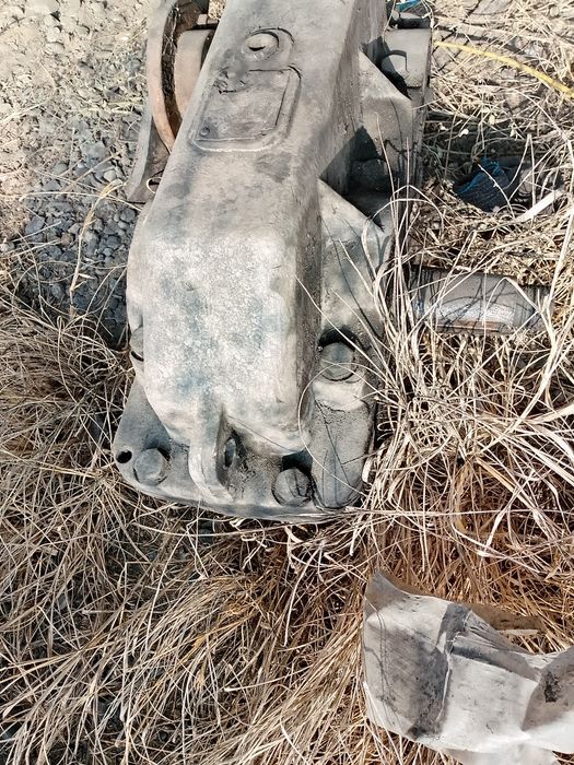 Редуктор сотилади