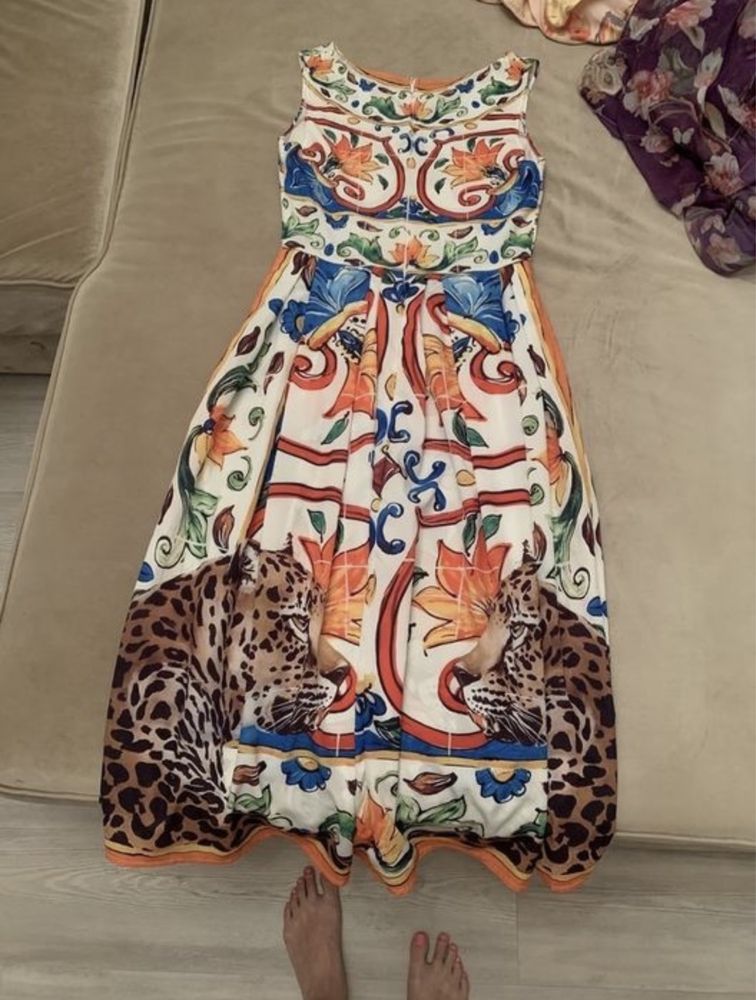 Платье DG с леопардами