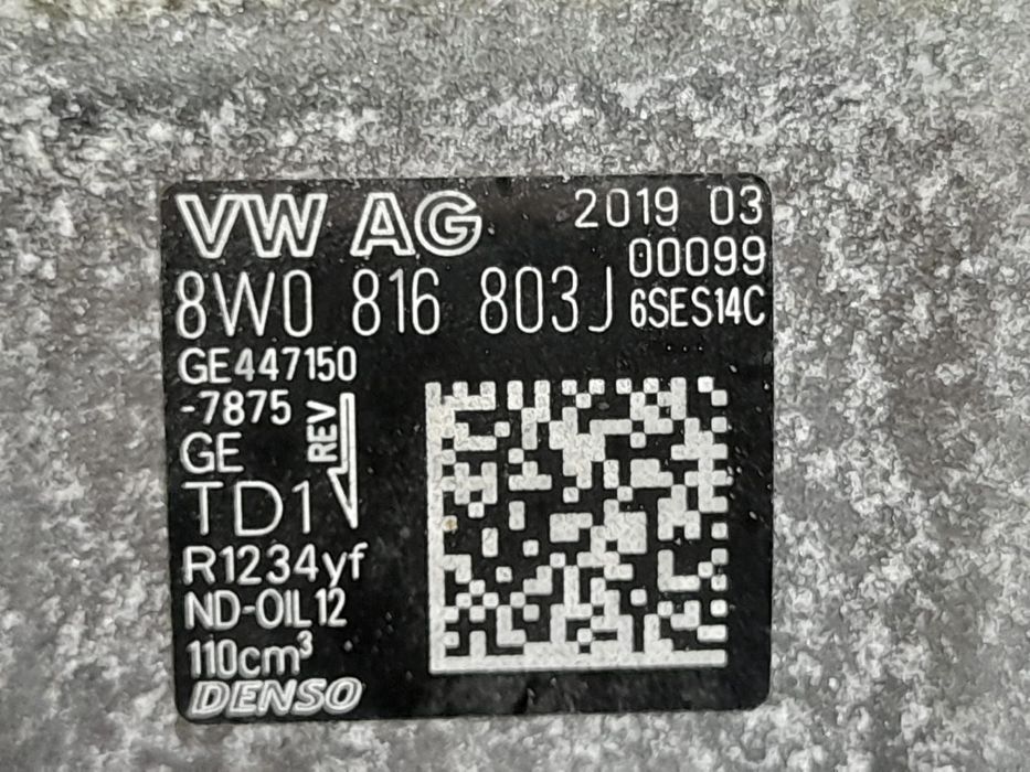 Compresor clima AC 8W0816803J 2.0 DKNA +hybrid Audi A5 2 (F5) [faceli