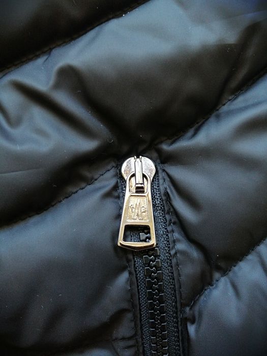 Moncler мъжки елек в черен цвят 2