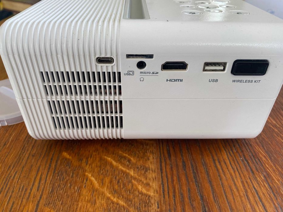 EZ Cast Beam H3 портативен проектор