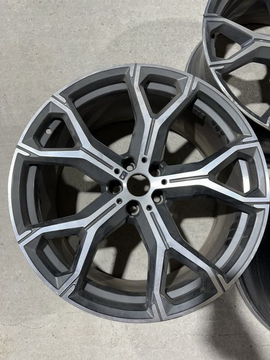 Set Janta jante roata roti BMW R21 X5 X6 G05 G06 fata spate E10 E9