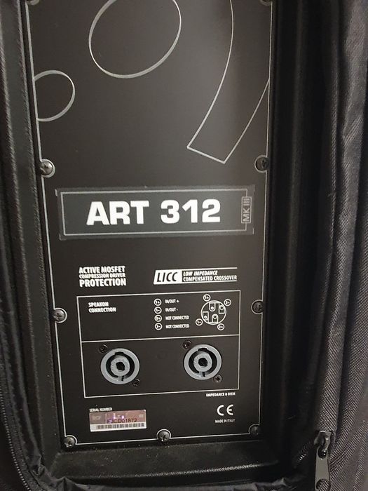 Boxe pasive rcf 312 mkiii