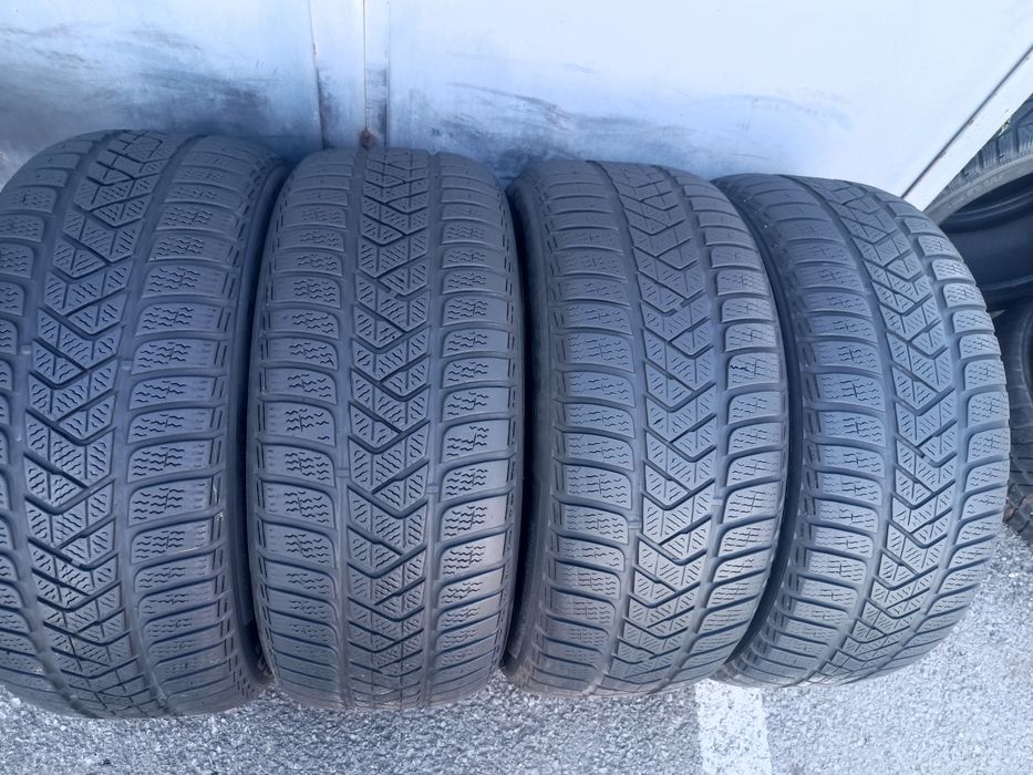 225/50/17 Pirelli