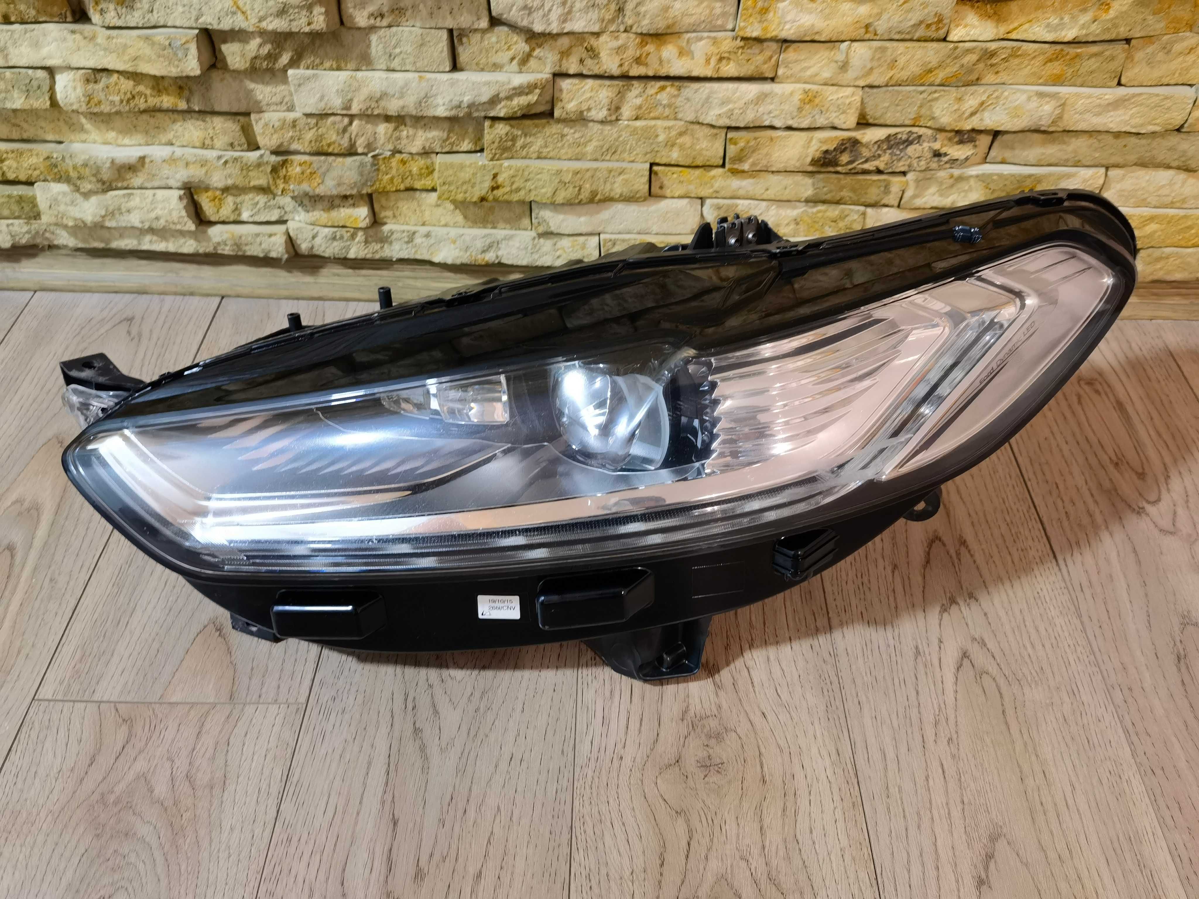 Far stanga Ford Mondeo Mk5 dynamic led full led