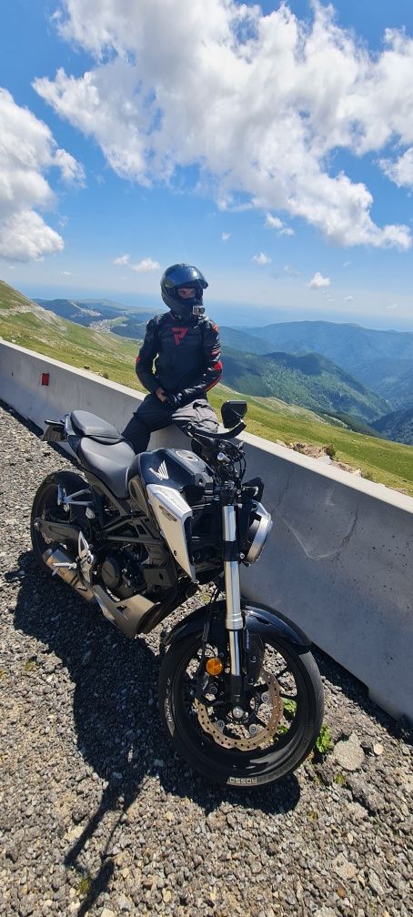 Honda cb 125 r (nu kawasaki, yamaha, suzuki)