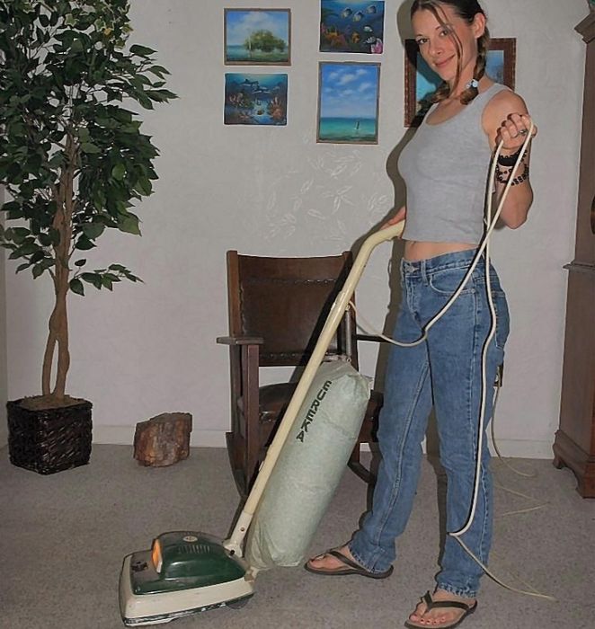 Срочно Женщинам Профессеон Уборка Квартир 1~2 Ком и Мойка Посуды