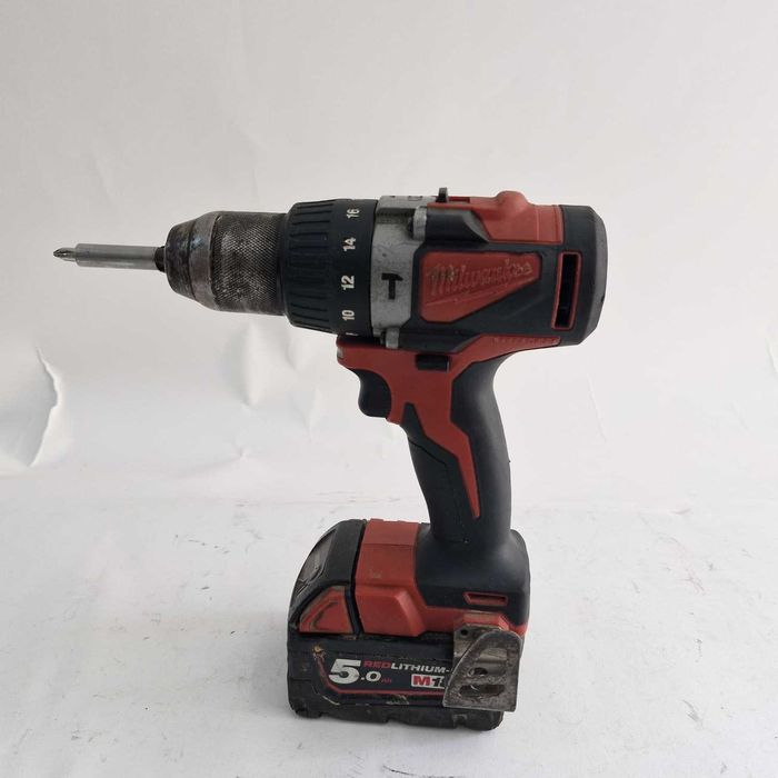 Liquid Money vinde - Masina de gaurit Milwaukee M18 BLPD2, acumulator