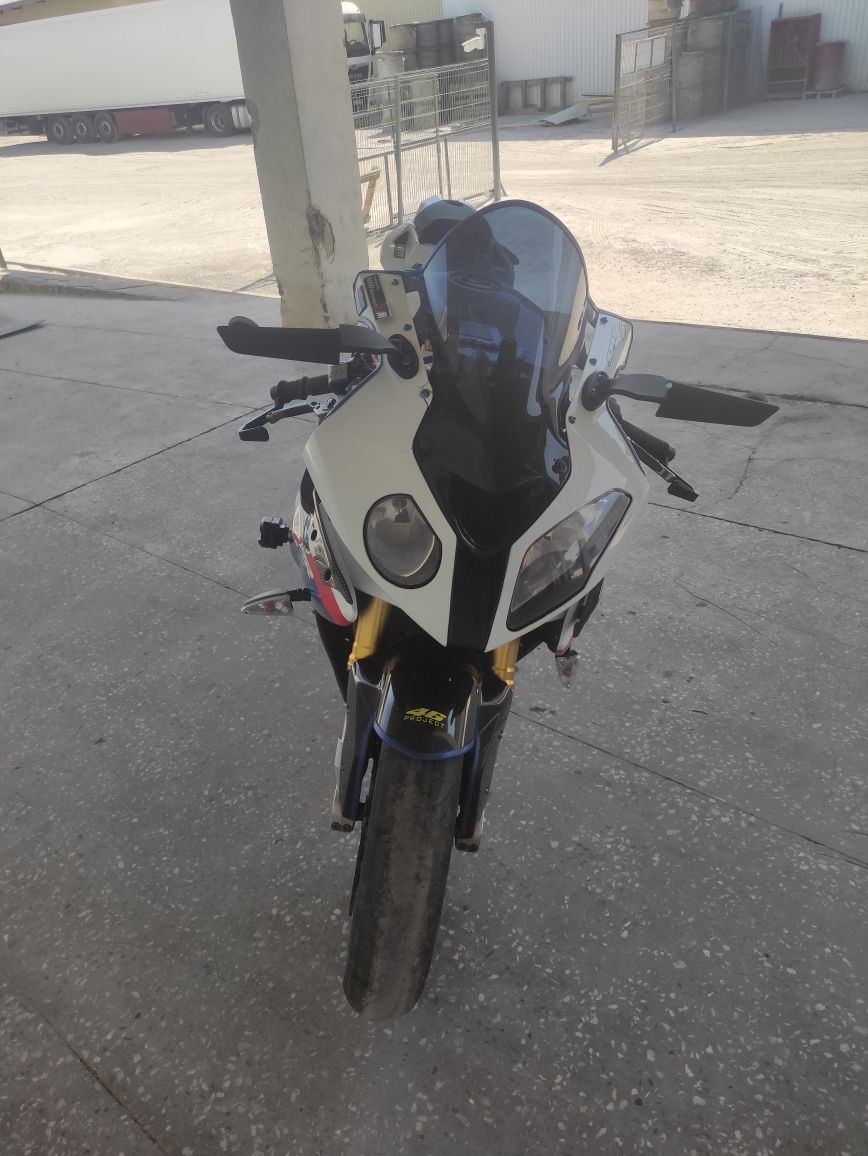 Продам мотоцикл BMW S1000RR