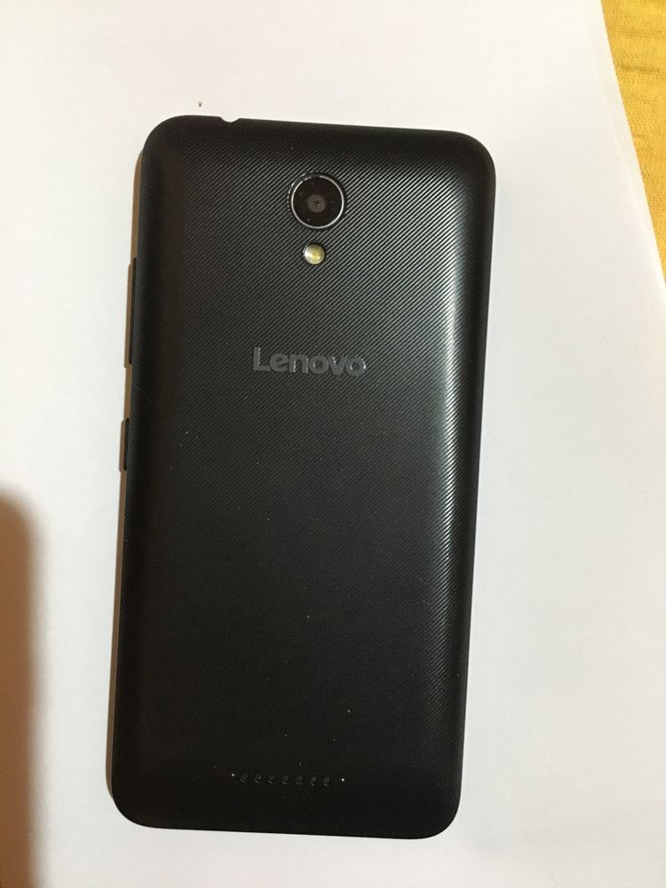 Telefon  Lenovo si ZTE BLADE L110