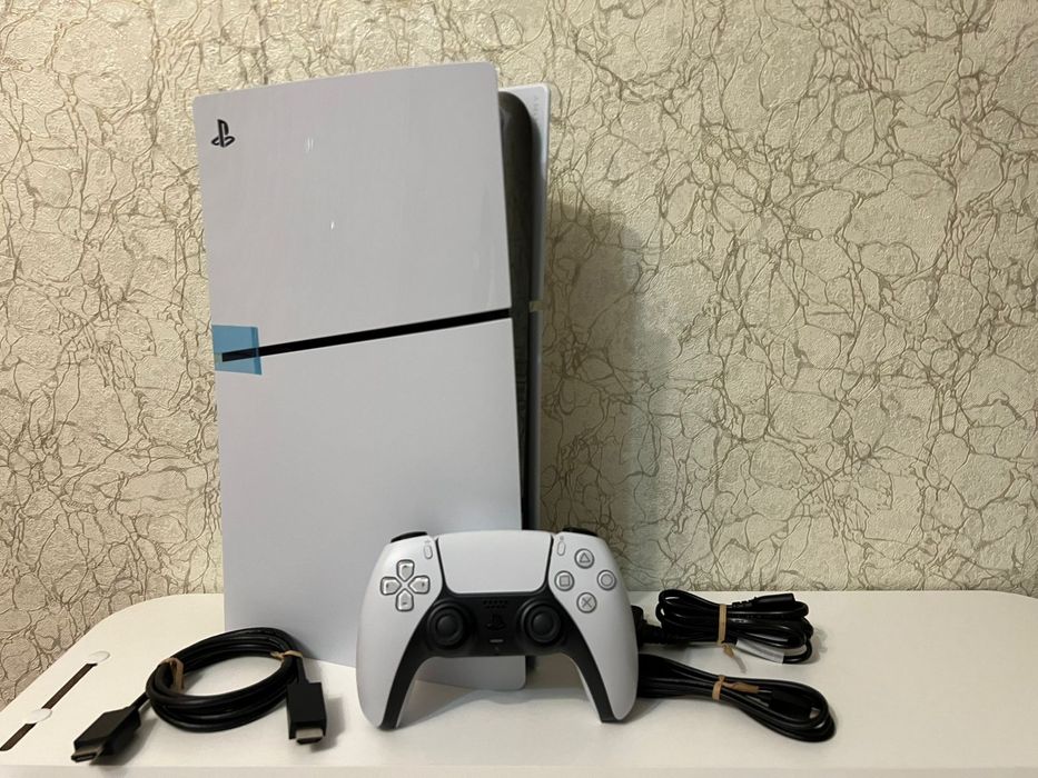 PS 5 Slim edition 1tb.