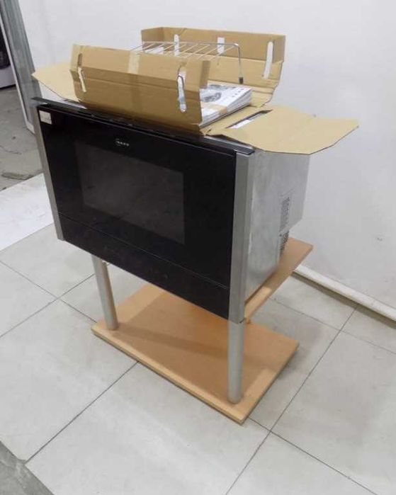 Микровълнова фурна за вграждане NEFF NR4GR31N1 код 3741