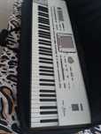 Vand Orgă Korg pa2