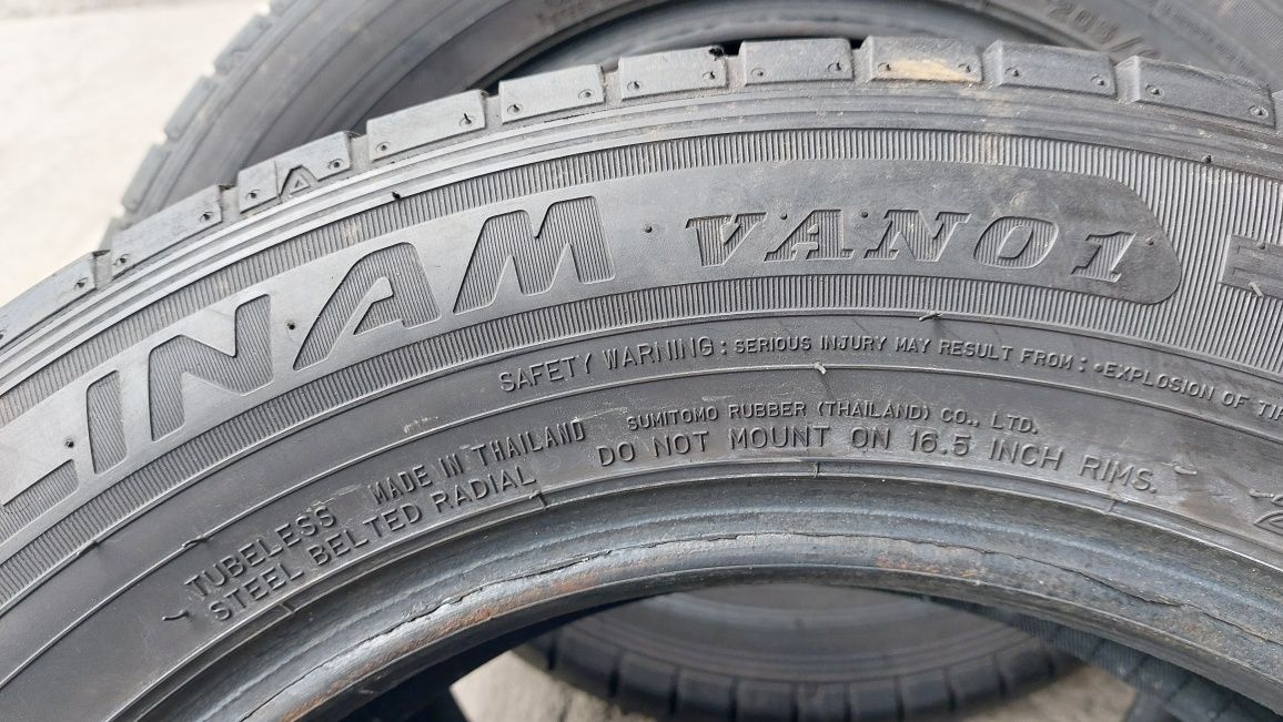 Гуми за Бус 205/65/16 C Falken 4 броя