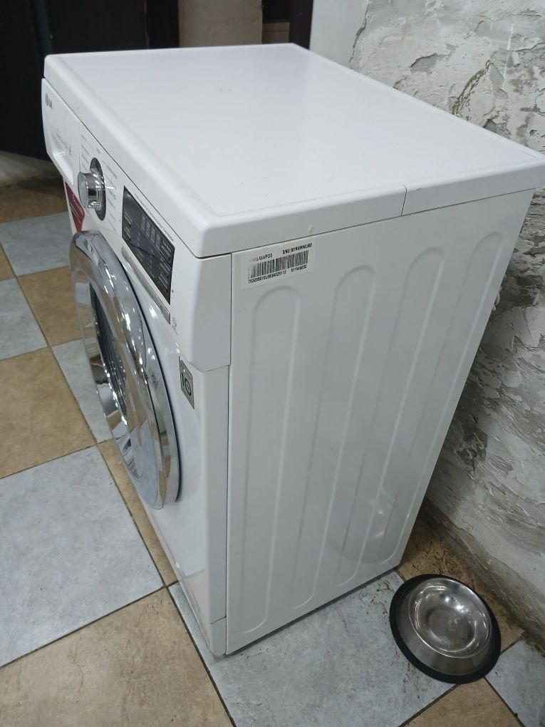 Продам стиральную машинку
