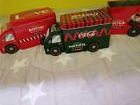 Метални камиони на Кока Кола