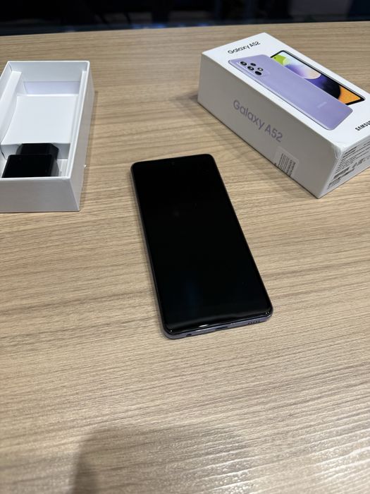 Продам Samsung A52