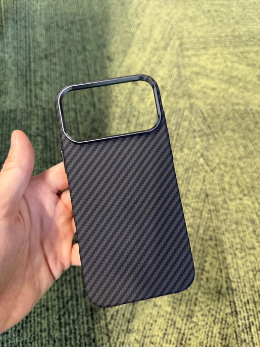 Husa iphone 17 pro max pitaka