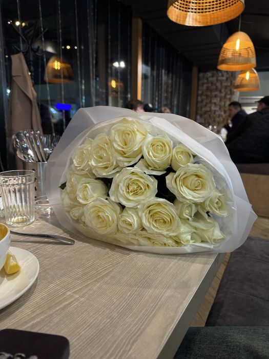 Букет из белых роз, 21 штук