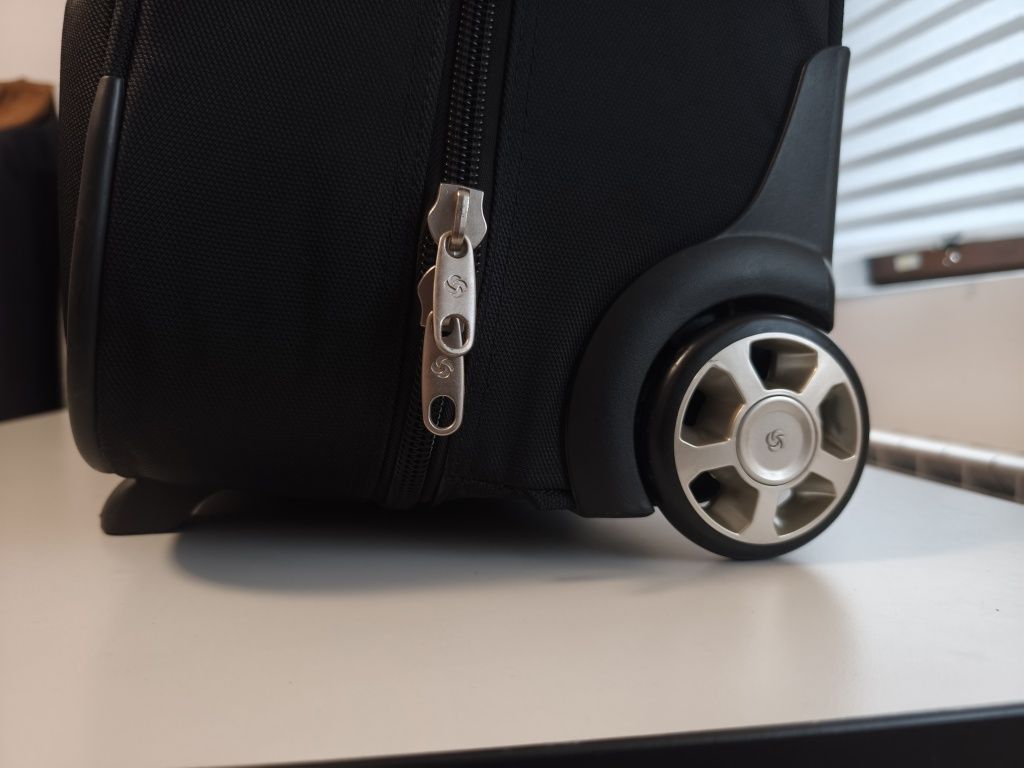 Куфар за костюми Samsonite