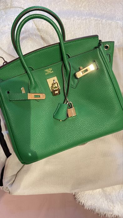 Продам сумки нат кожа, в идеале