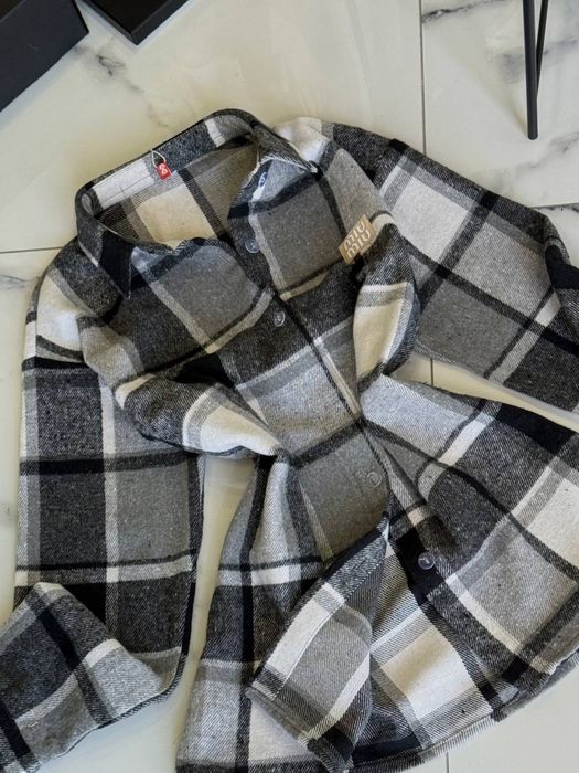 Риза на каре Miu