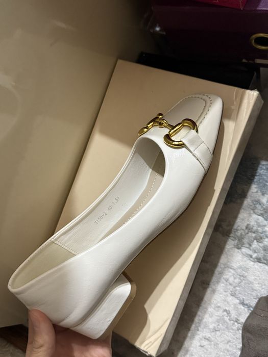 Денская обувь новая