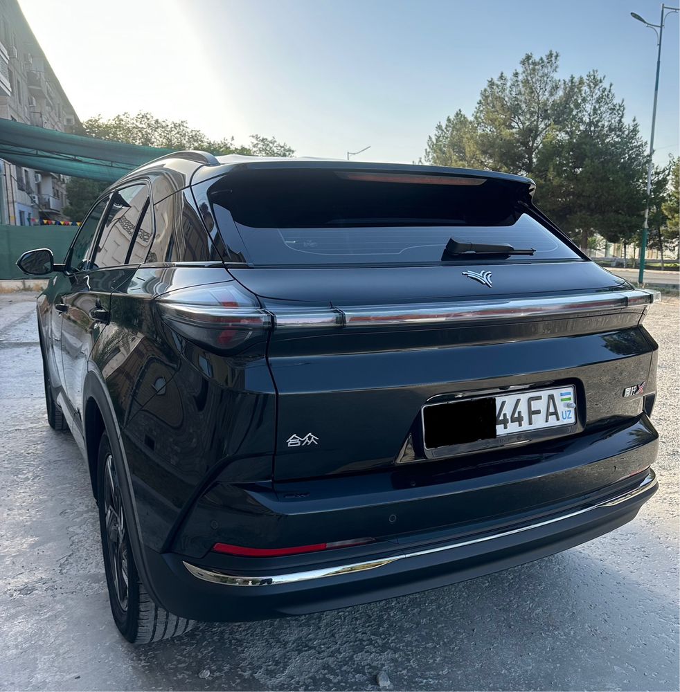 Neta X Электромобил 501