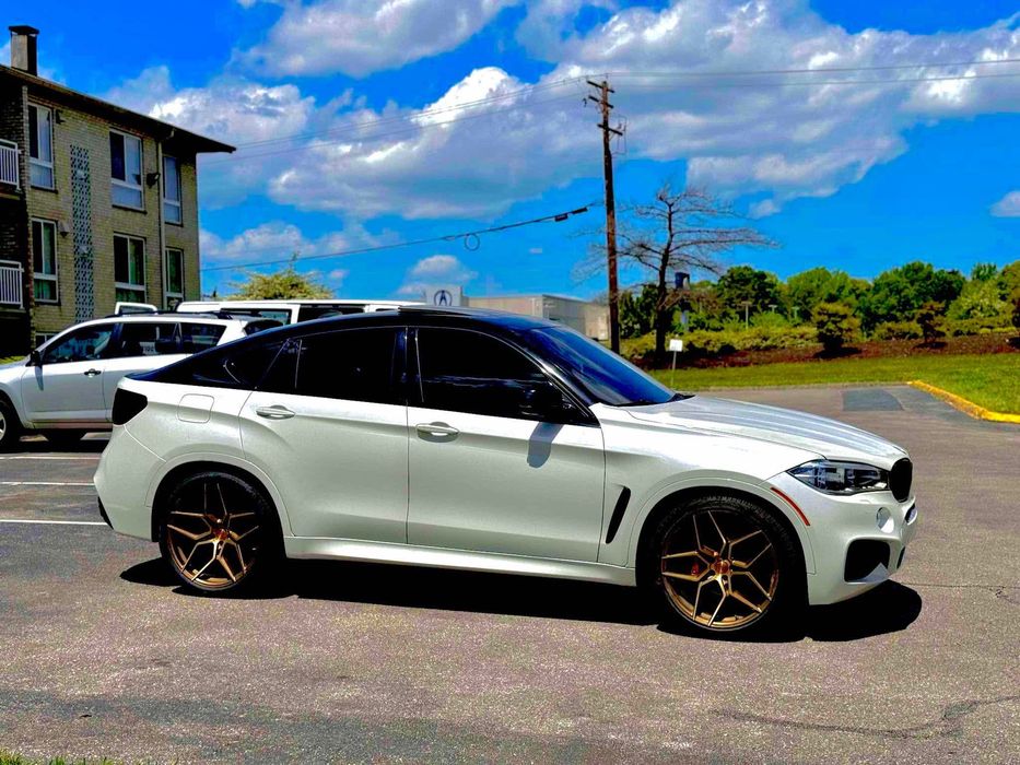 BMW X6 35i adus din USA vama plătită schimb cu CV mai nou