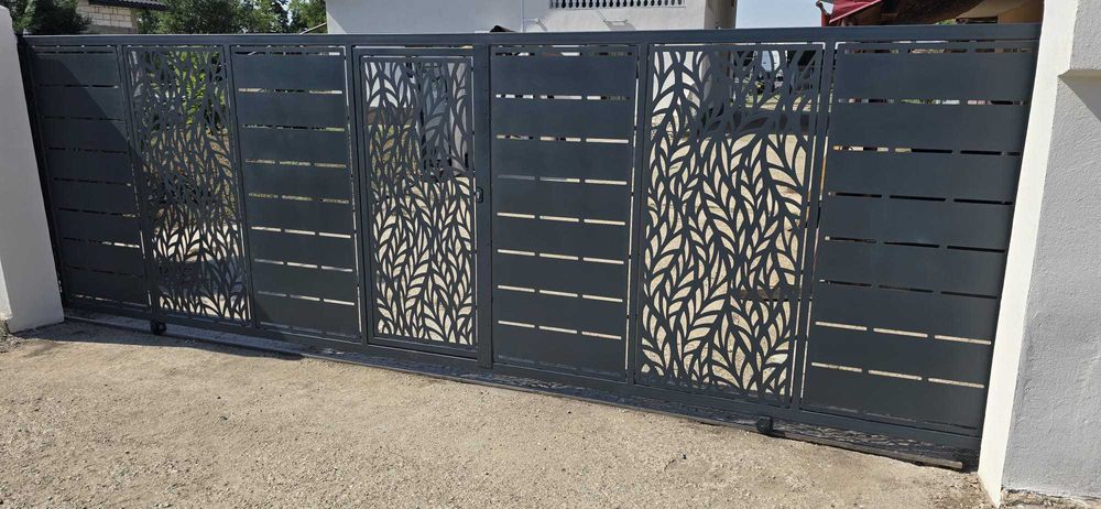 Poarta CNC decorativa din tabla traforata -modele moderne la comanda