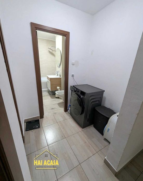 Vand apartament cu 3 camere mobilat carpati 2 et. 2