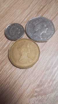 Monede vechi cu regina Angliei.