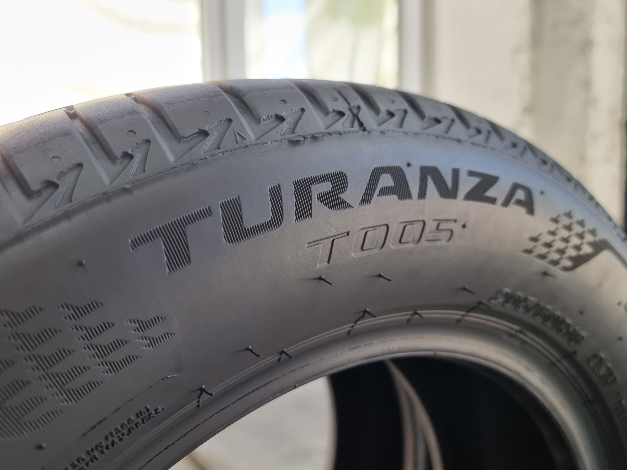 "DOT 22" 205/60/16 Bridgestone 4Броя: 260лв 6.5мм