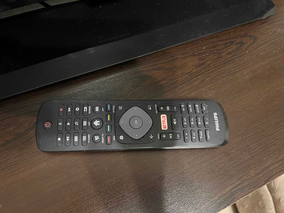 Philips LED Smart TV Full HD