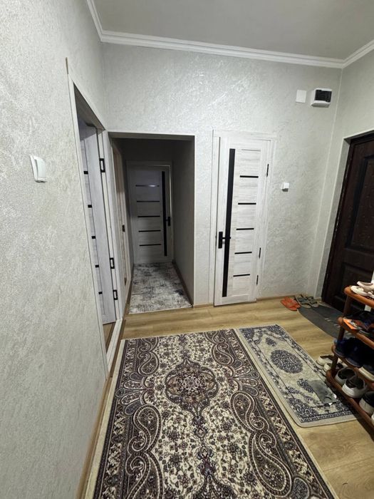 Продам свою 3-х комнатную квартиру с евроремонтом