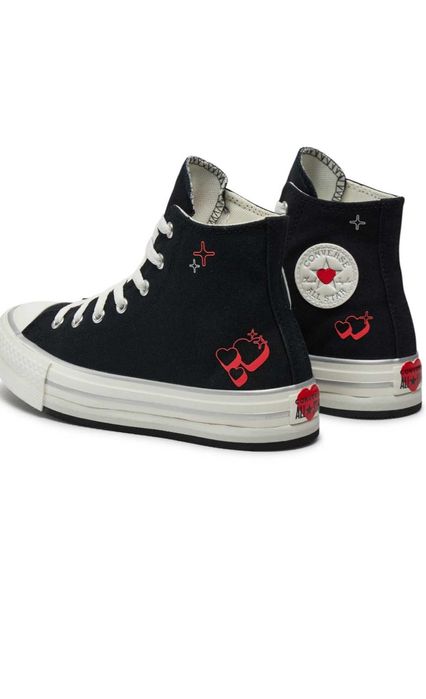 Vand tenesi converse