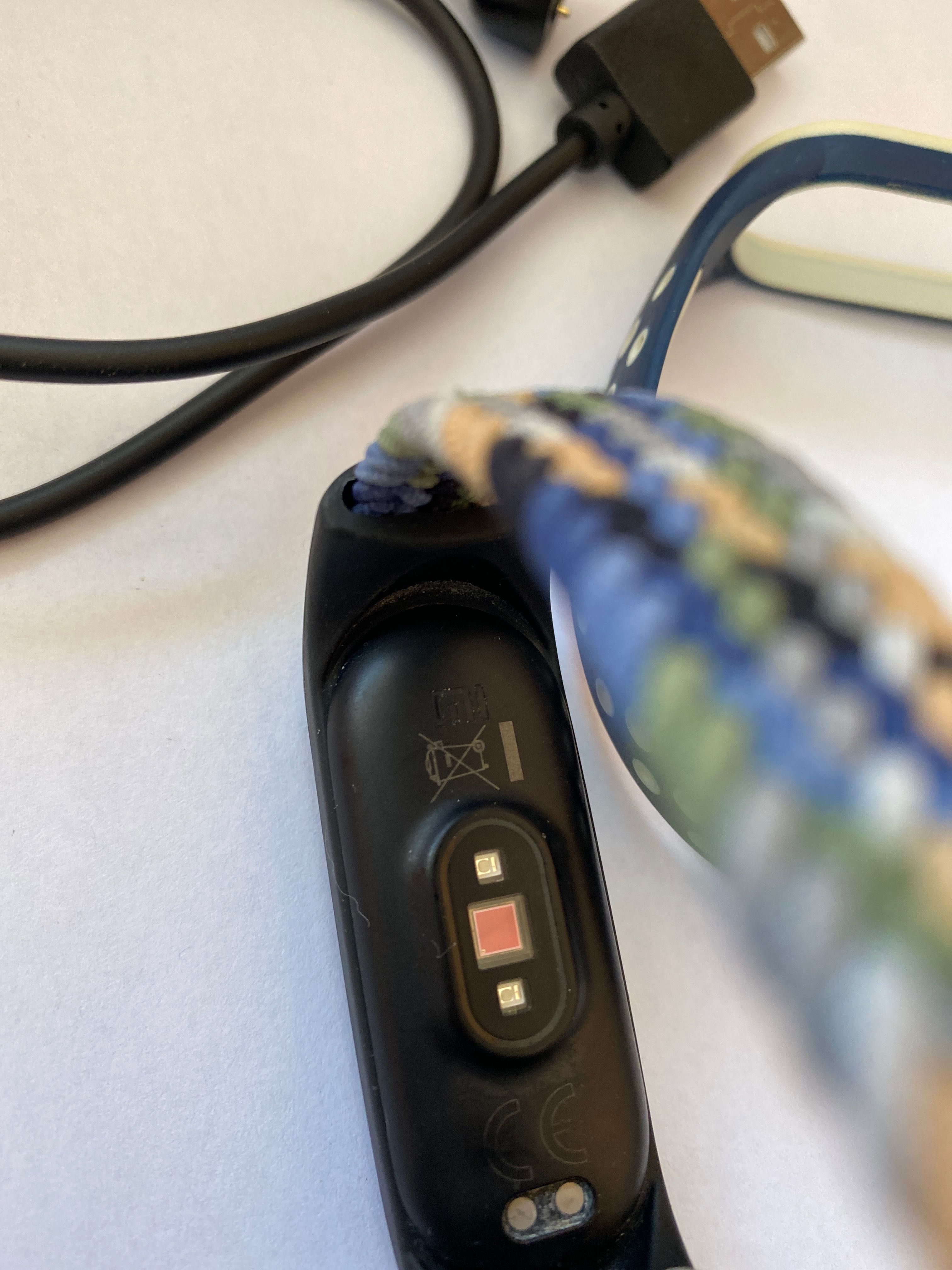 Смарт гривна Xiaomi Mi Band 5