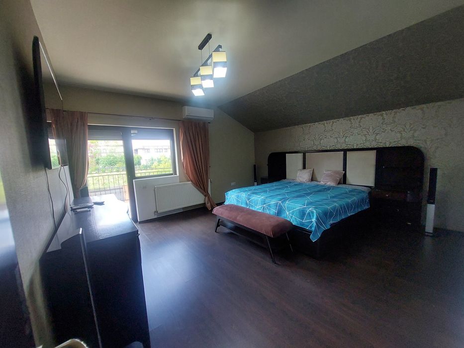 Vila 5 camere cu piscina , P+1, 208 mp Tunari, Pipera, curte 500 mp