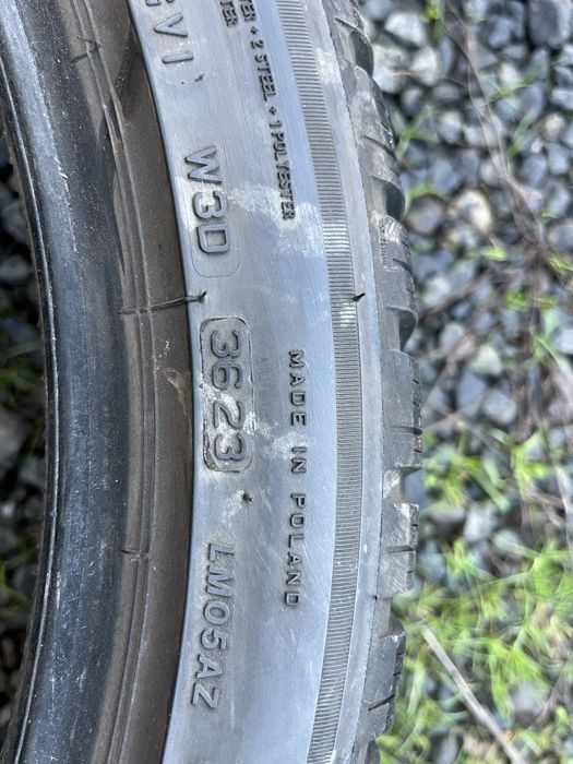 255/40/21 Bridgestone