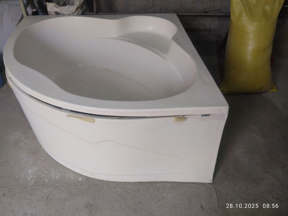 Ванна джакузи vanna